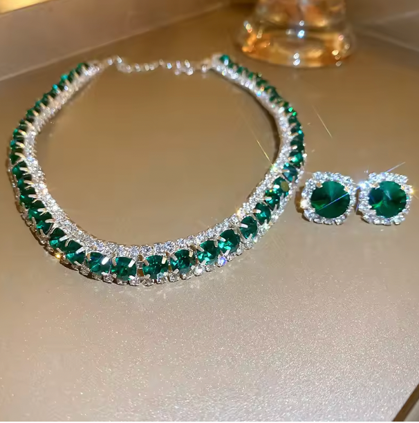 Regalia Charm Luxury Jewelry Set - Luxury Green Rhinestone Necklace Stud Earrings For Women Crystal Choker Necklaces Ladies Fashion Weddings Banquet Jewelry Set
